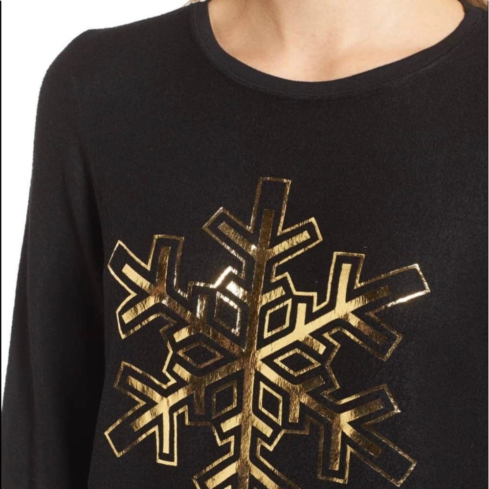WildFox sweatshirt
🦊💋 gold foil snowflake baggy beach jumper
